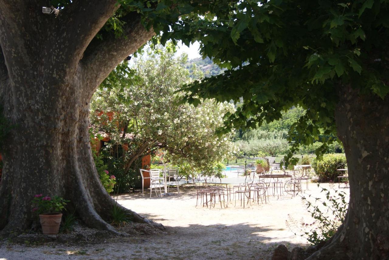Le Bourguet Bed & Breakfast Sollies Pont Exterior photo