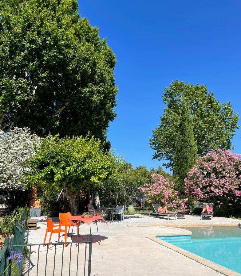 Le Bourguet Bed & Breakfast Sollies Pont Exterior photo