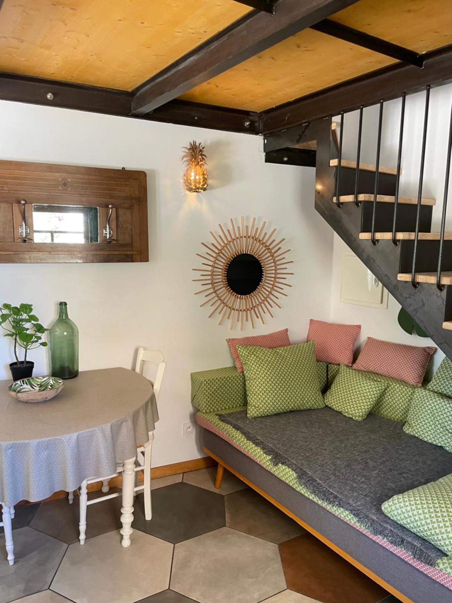 Le Bourguet Bed & Breakfast Sollies Pont Exterior photo